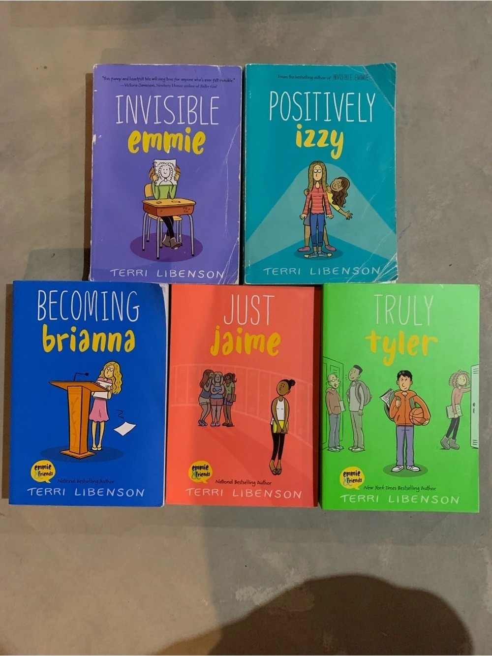 Scholastic Emmie & Friends series 5-Book Set Emmie & Friends